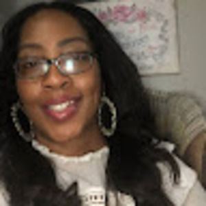 Meet your Posher, Angelena